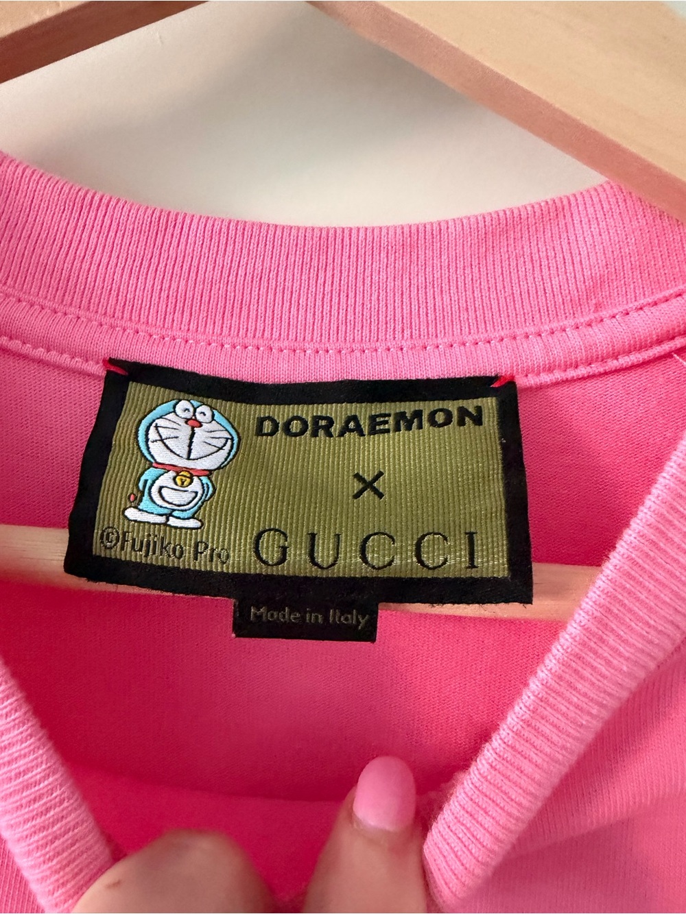 GUCCI Doraemon T-Shirt - like new - Picture 2 of 4